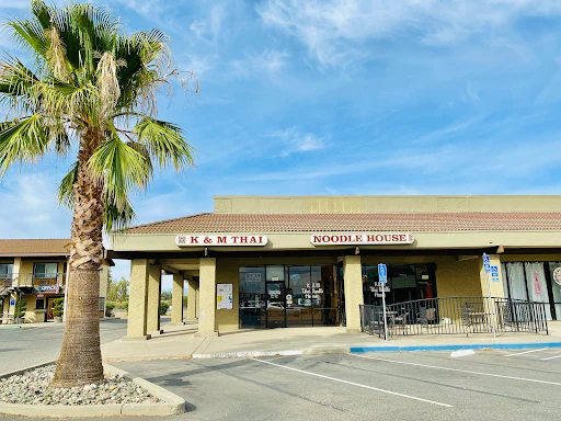 K&M Thai Noodle House